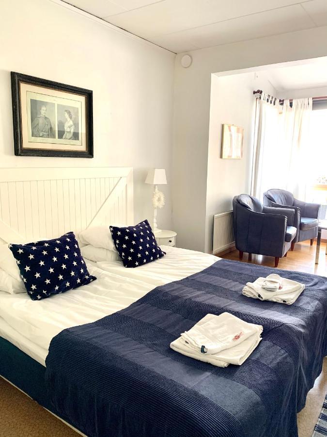 Hotell Kaprifol Hunnebostrand Buitenkant foto