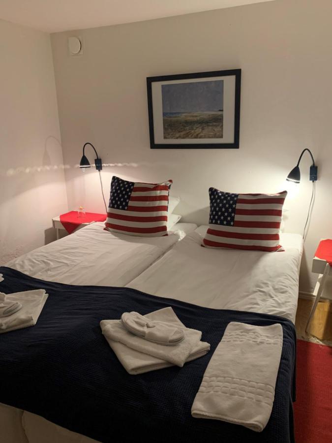 Hotell Kaprifol Hunnebostrand Buitenkant foto